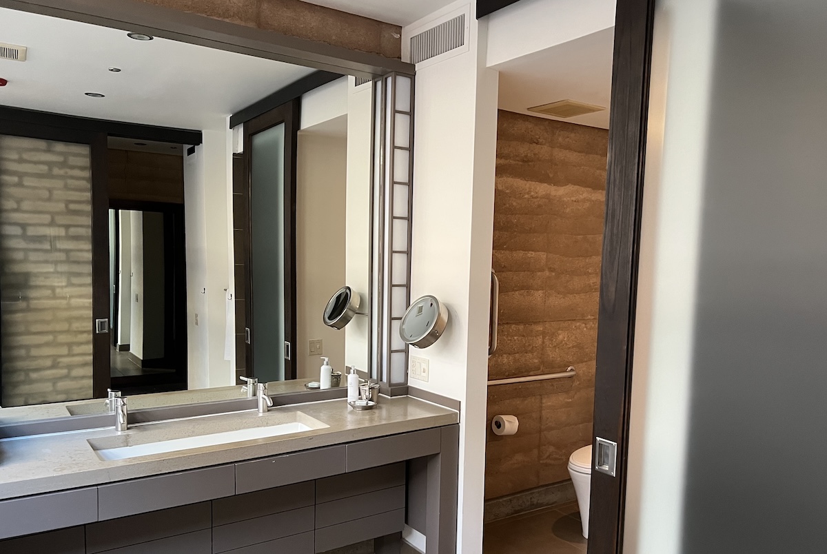 Miraval Sunrise Bathroom Miraval Arizona Sunrise King Bathroom | Photo Credit: Robert Farrington